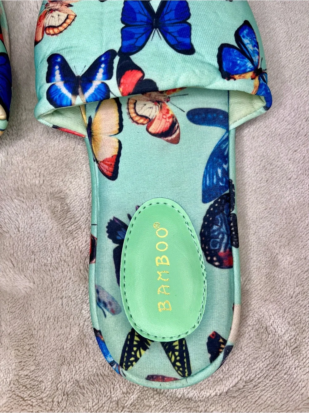 Bamboo Size 8 Butterfly Print Cushioned Slide Sandals - Picture 6 of 10